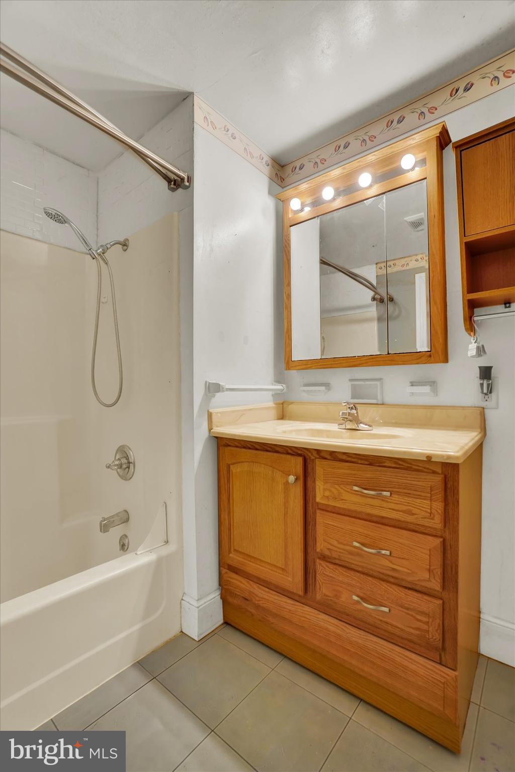 102 Locust Grove Road York, PA 17402 - Photo 17 of 38 Gallery Image 17