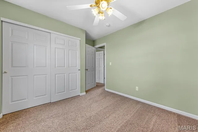 $217,900 | 121 Equestrian Drive, Winfield, MO 63389