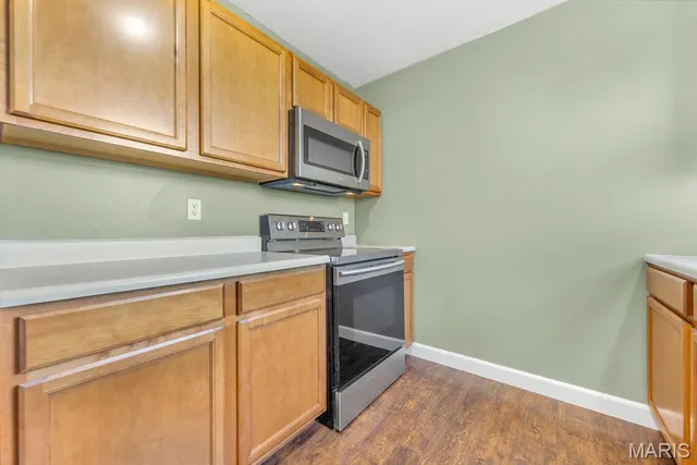 $217,900 | 121 Equestrian Drive, Winfield, MO 63389