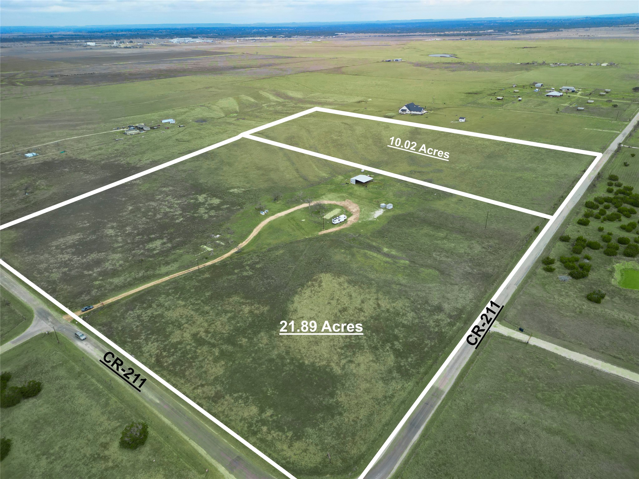 211 County Road 211 Road Bertram, TX 78605 - Photo 4 of 9