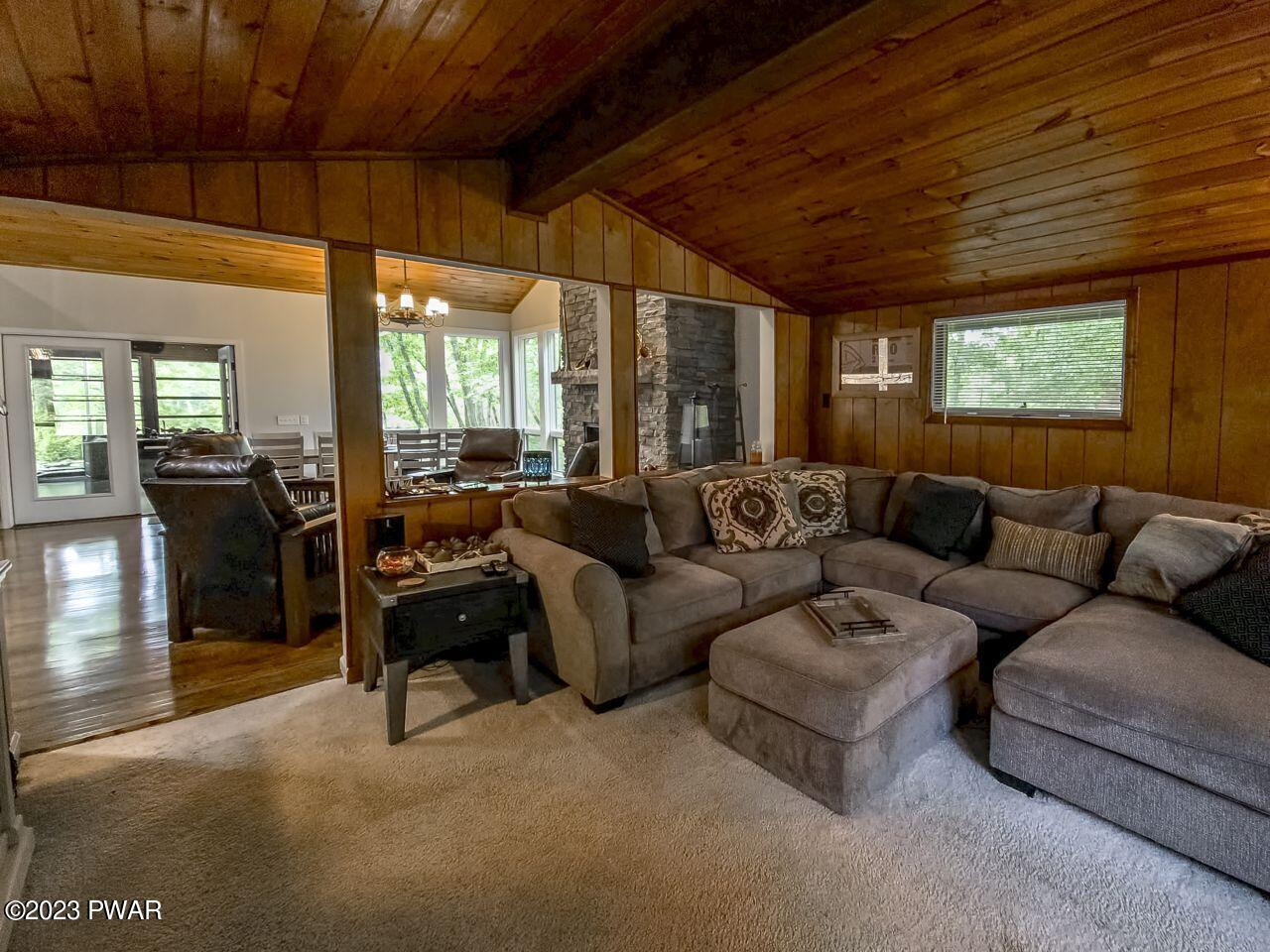 808 Rimrock Court Hawley, PA 18428 - Photo 31 of 85 33