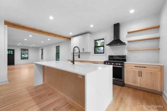 $714,000 | 518 Illinois Street, Geneva, IL 60134