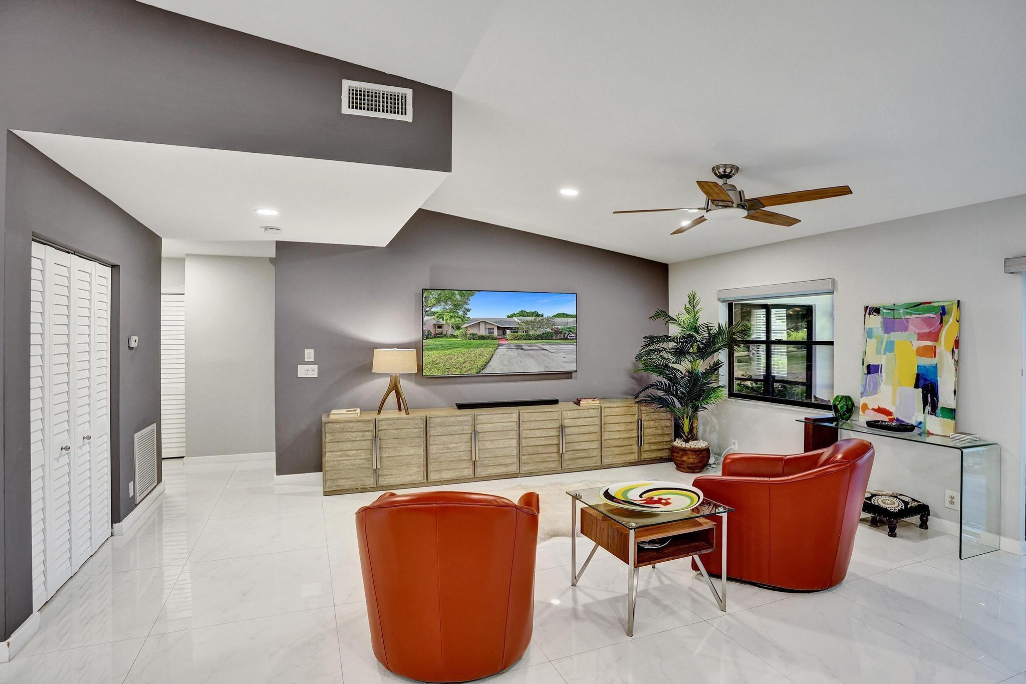 10976 Lake Front Place Boca Raton, FL 33498 - Photo 14 of 38 Photo 14