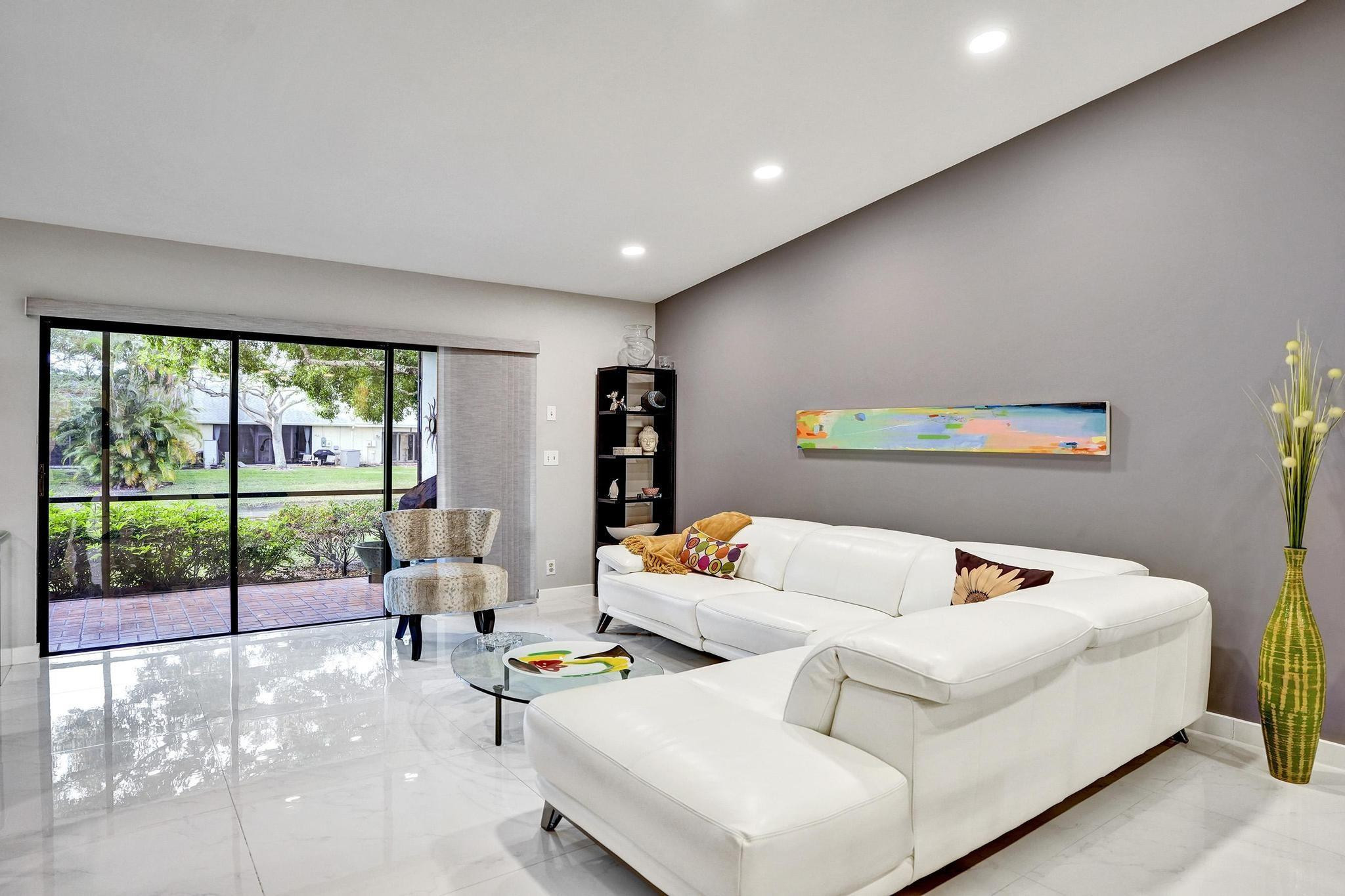 10976 Lake Front Place Boca Raton, FL 33498 - Photo 15 of 38 Photo 15