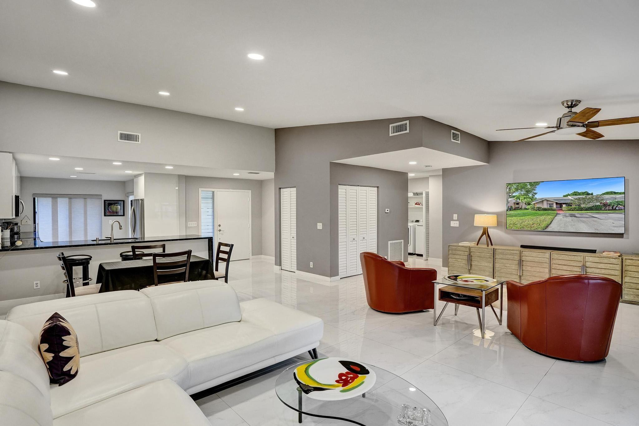 10976 Lake Front Place Boca Raton, FL 33498 - Photo 17 of 38 Photo 17