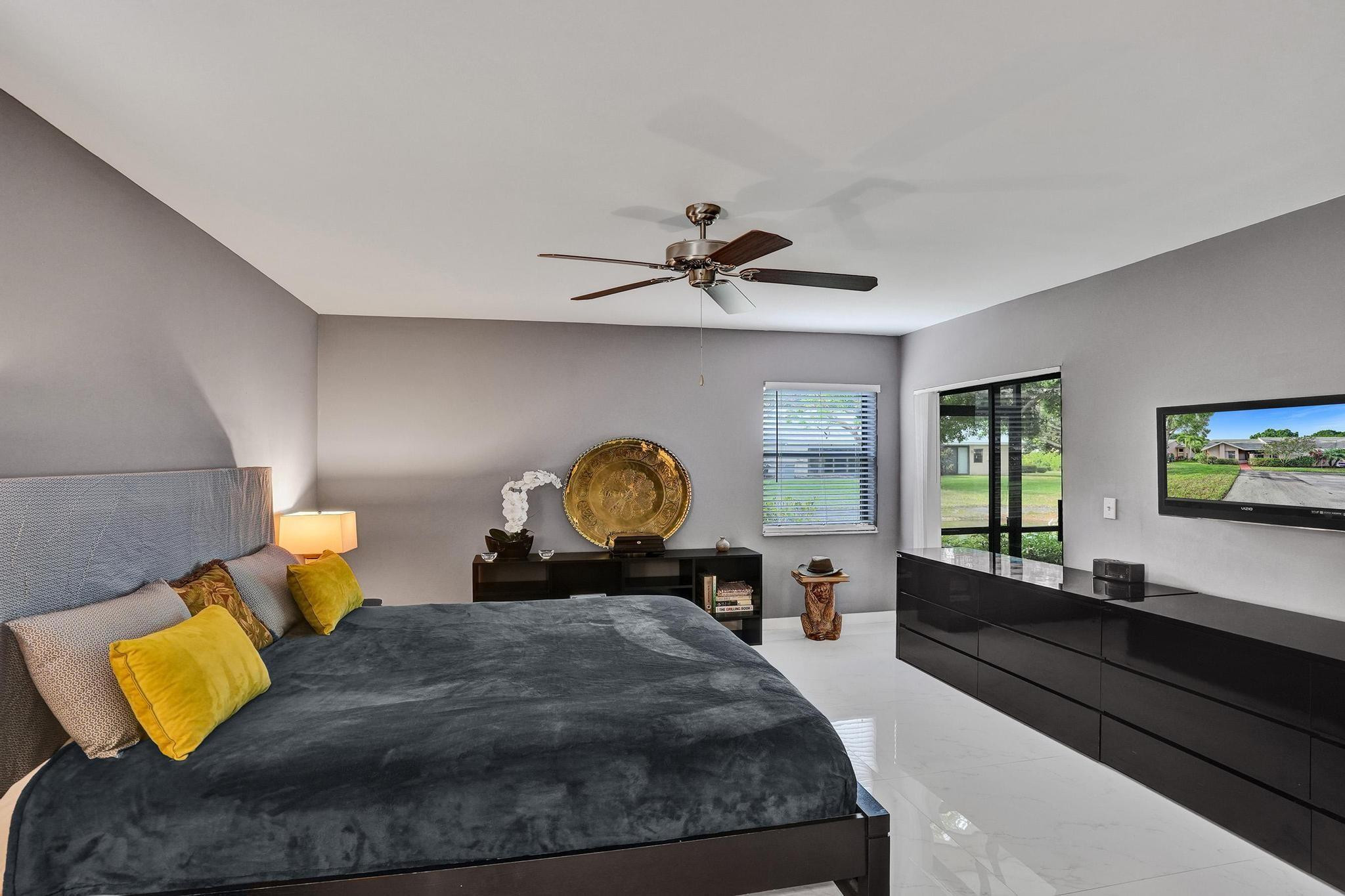 10976 Lake Front Place Boca Raton, FL 33498 - Photo 24 of 38 Photo 24