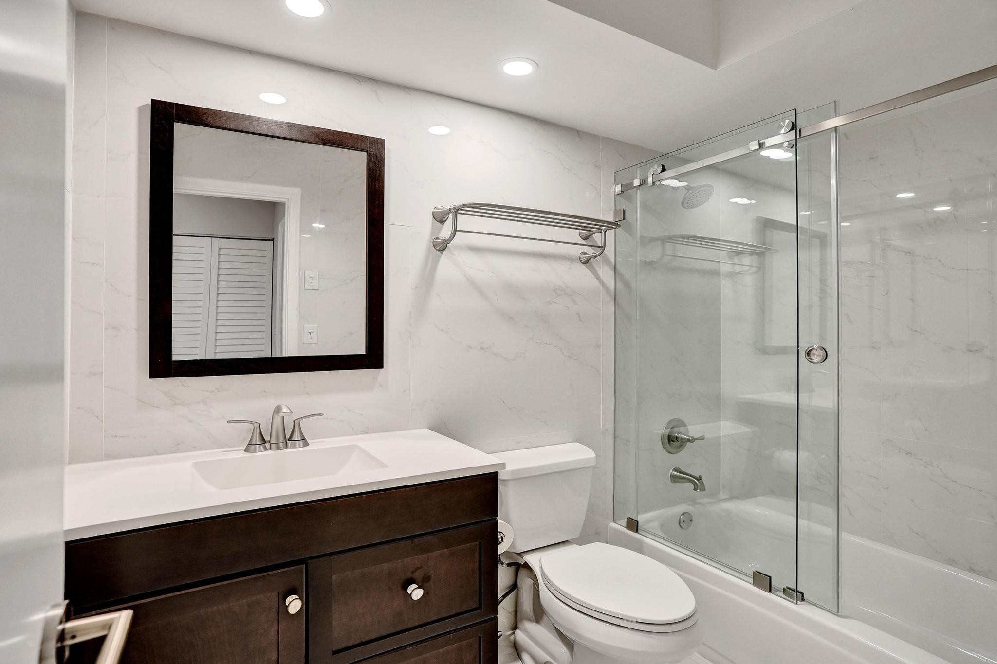10976 Lake Front Place Boca Raton, FL 33498 - Photo 26 of 38 Photo 26