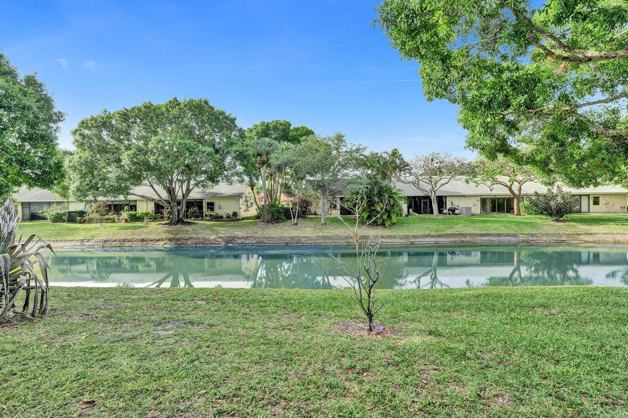 10976 Lake Front Place Boca Raton, FL 33498 - Photo 31 of 38 Photo 31