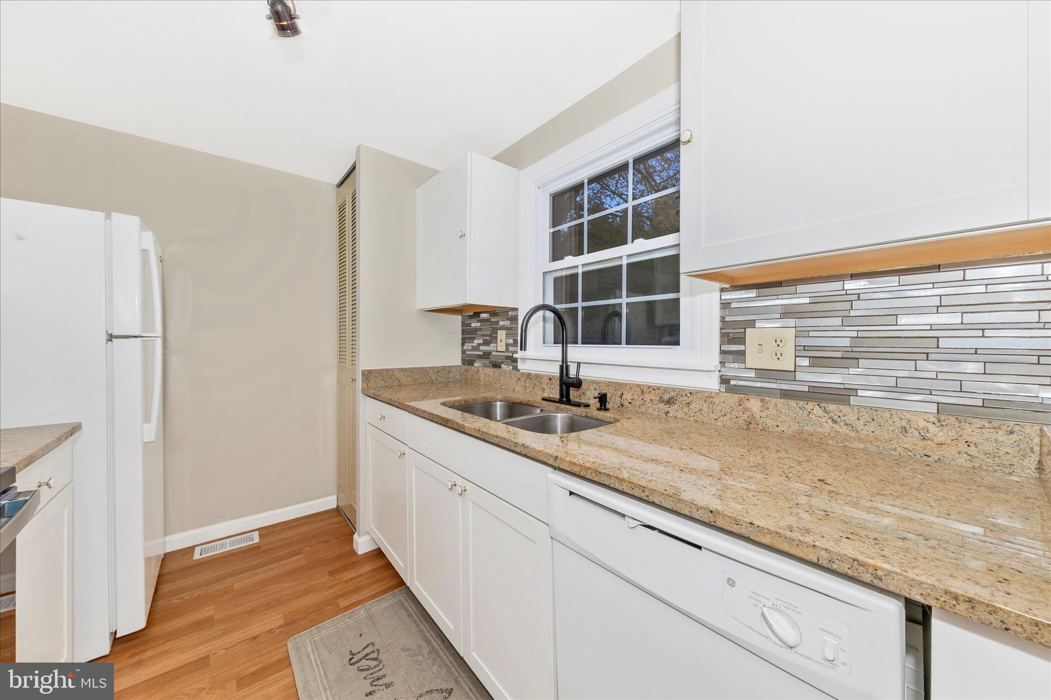 1478 Heather Ridge Court Frederick, MD 21702 - Photo 14 of 52 Kitchen