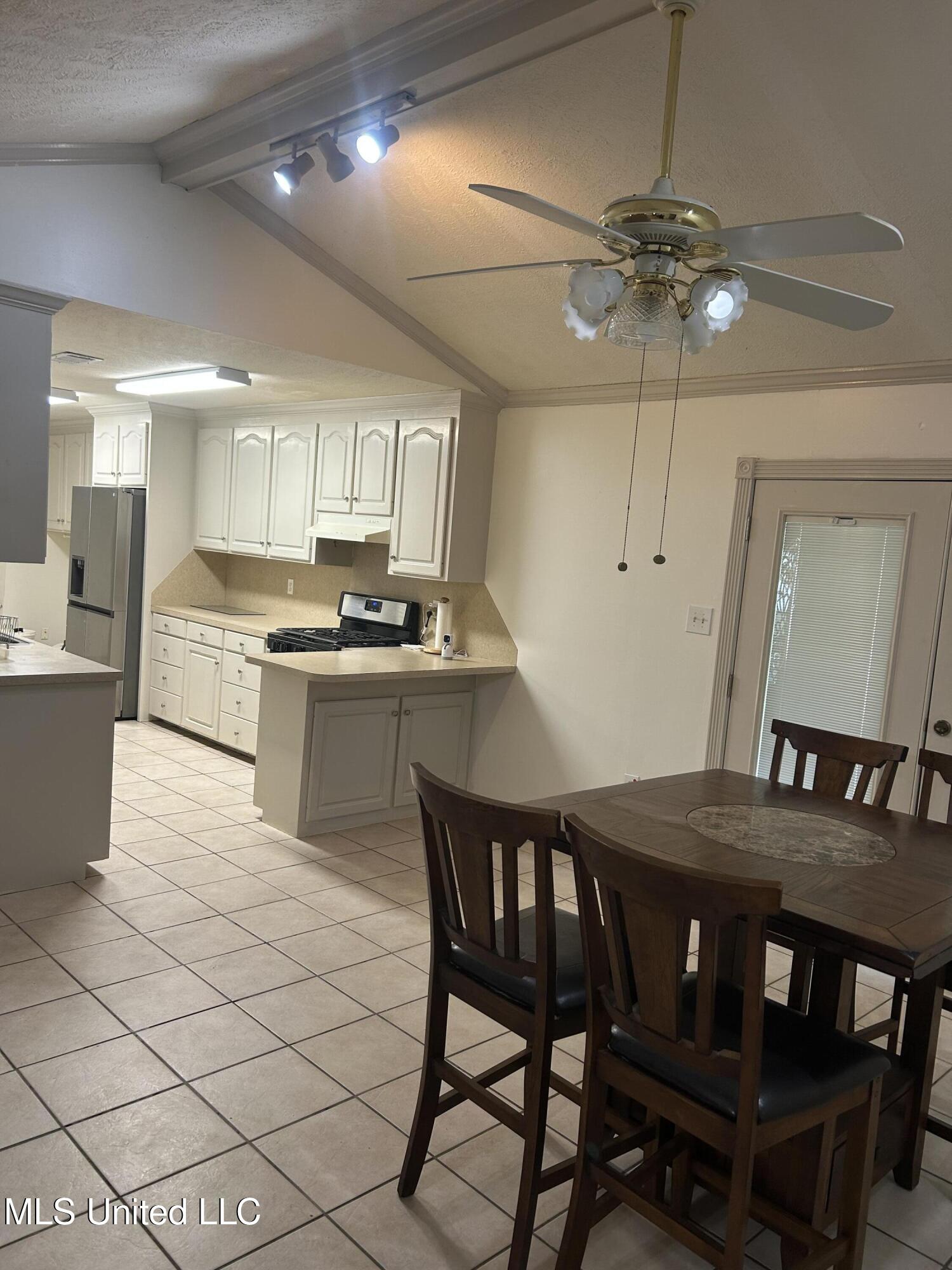 3537 Harle Street Pearl, MS 39208 - Photo 4 of 13 IMG_6157