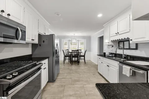 $410,000 | 215 Bendingwood Circle, Taylors, SC 29687