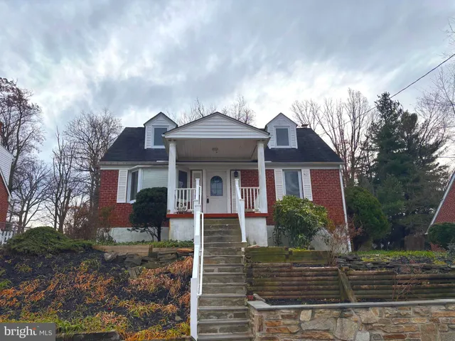 $395,000 | 409 Oak Court, Baltimore, MD 21228