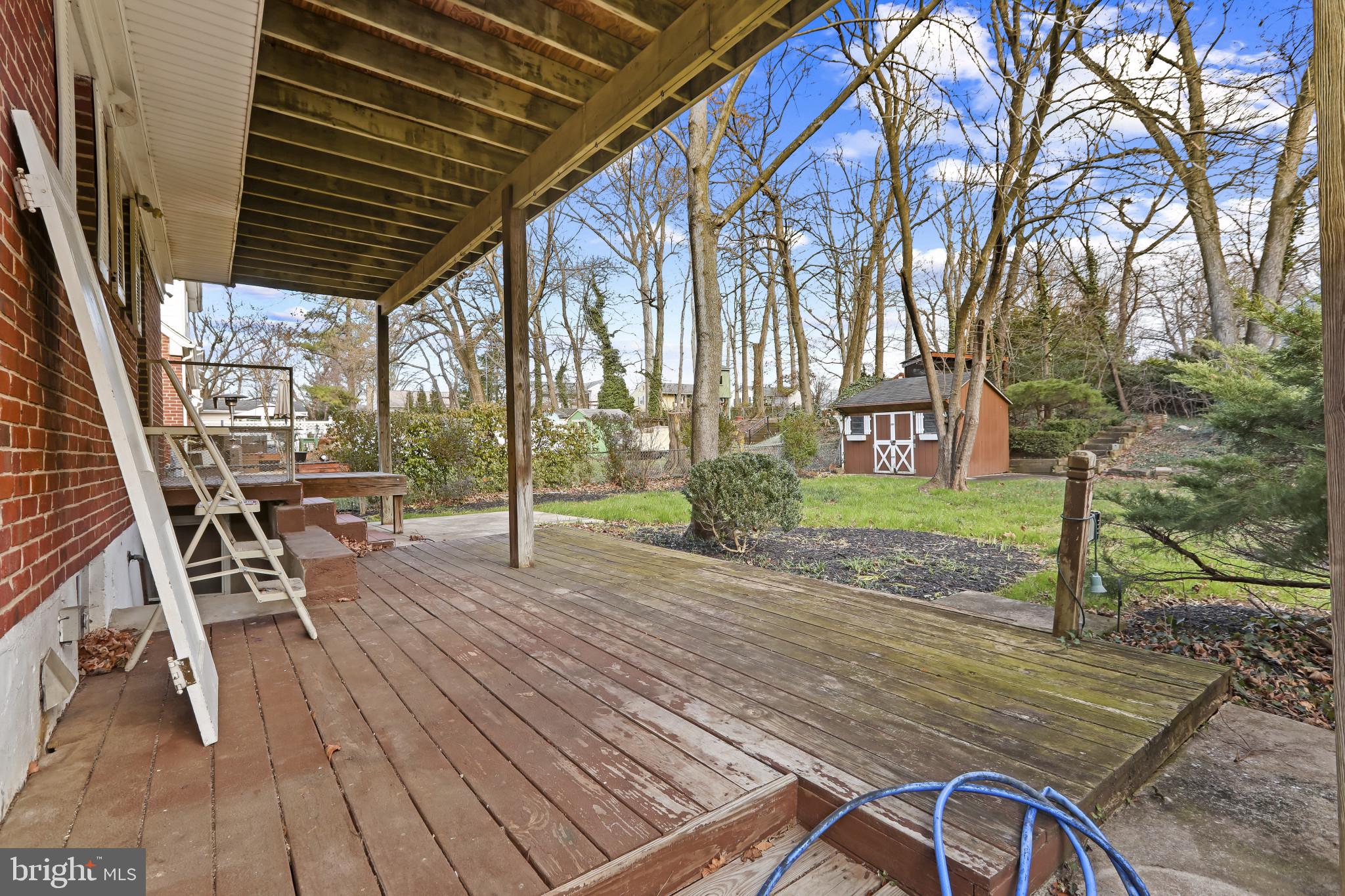409 Oak Court Baltimore, MD 21228 - Photo 25 of 29 a view of outdoor space with seating