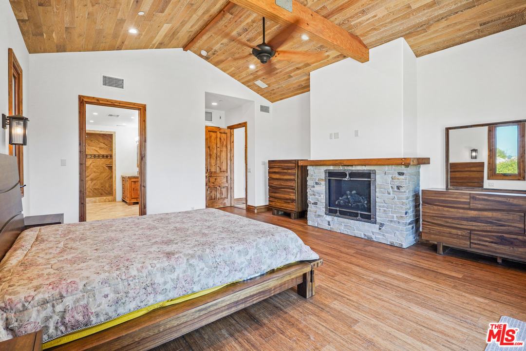 1620 Will Geer Road Topanga, CA 90290 - Photo 25 of 47