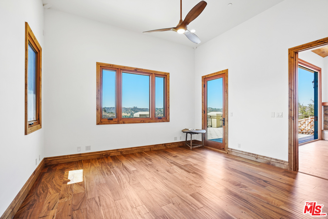 1620 Will Geer Road Topanga, CA 90290 - Photo 30 of 47