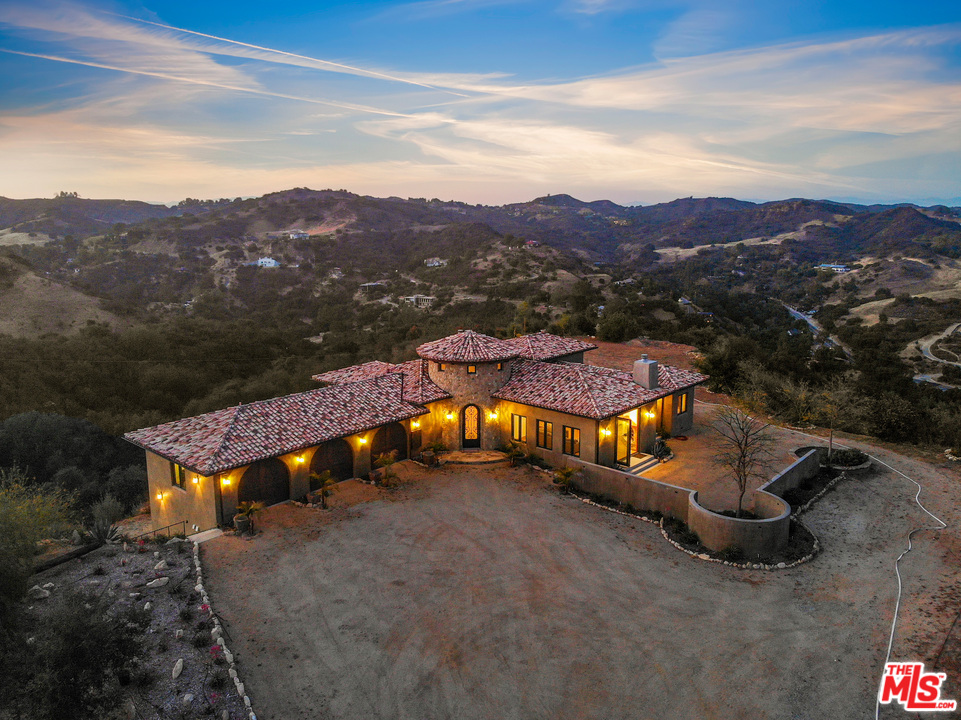 1620 Will Geer Road Topanga, CA 90290 - Photo 38 of 47