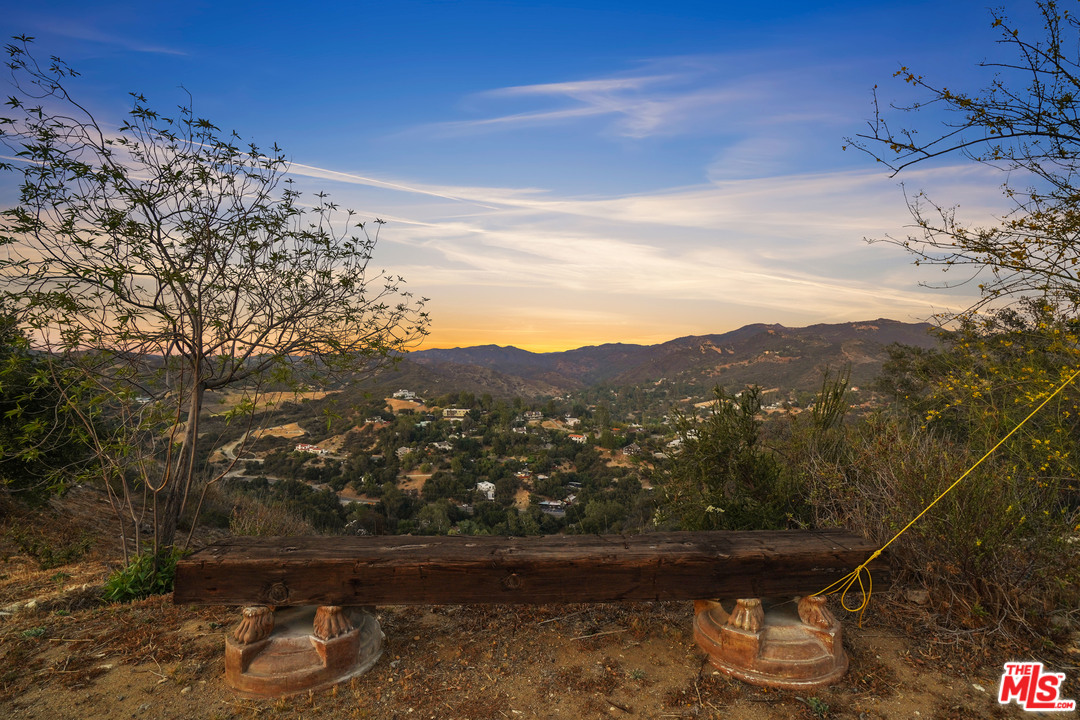 1620 Will Geer Road Topanga, CA 90290 - Photo 46 of 47
