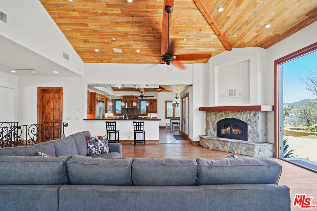 1620 Will Geer Road Topanga, CA 90290 - Photo 8 of 47