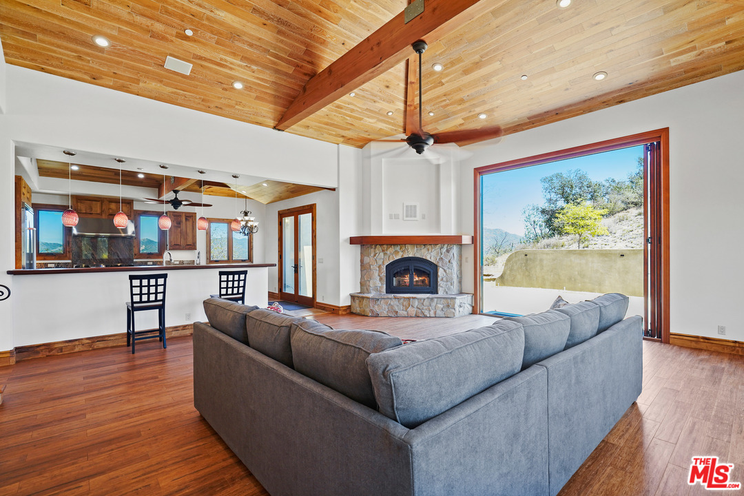 1620 Will Geer Road Topanga, CA 90290 - Photo 10 of 47