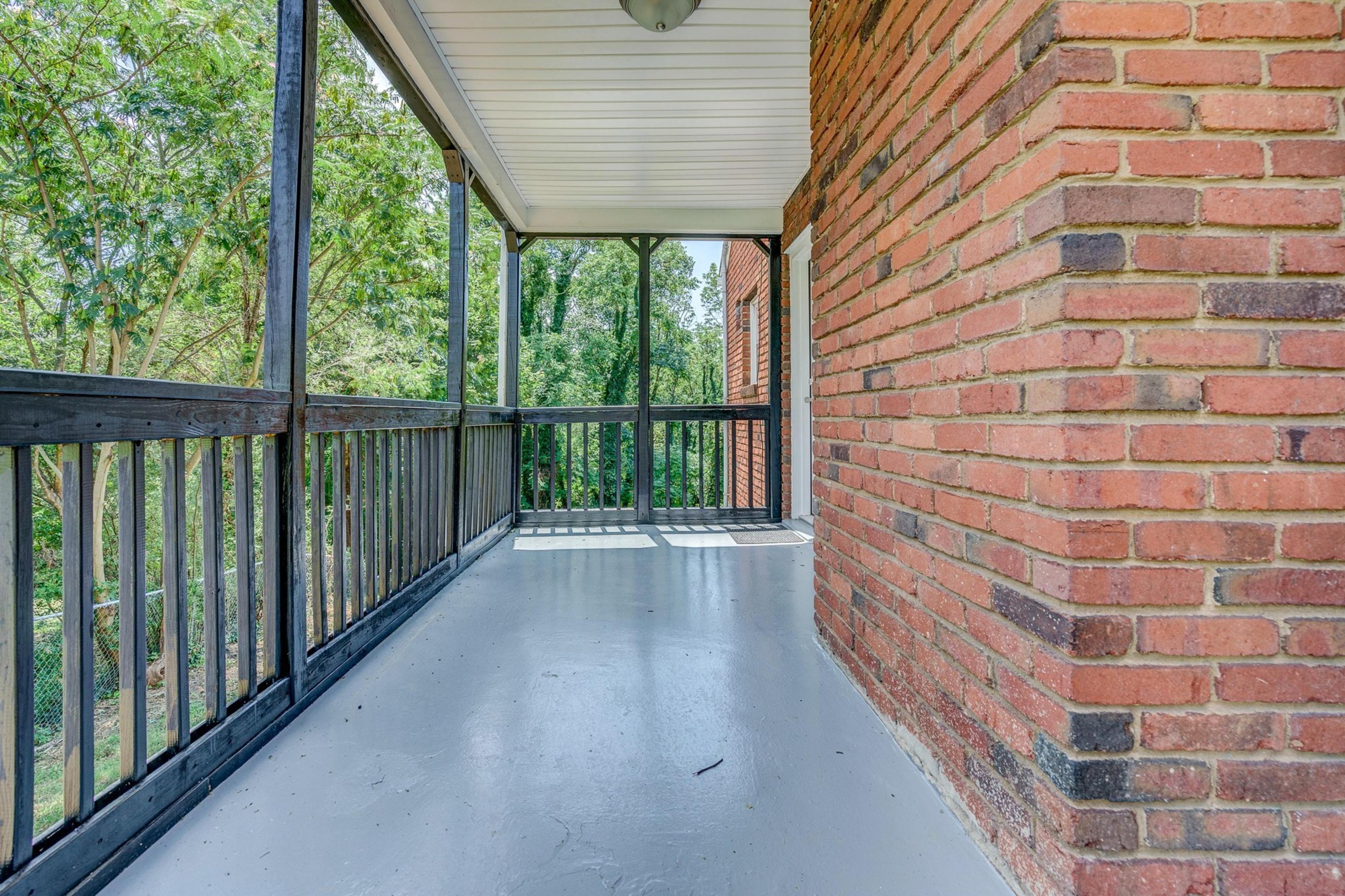 2805 Tillett Road Southwest Roanoke, VA 24015 - Photo 24 of 31 024-323153-2805 Tillett Road Southwest 2