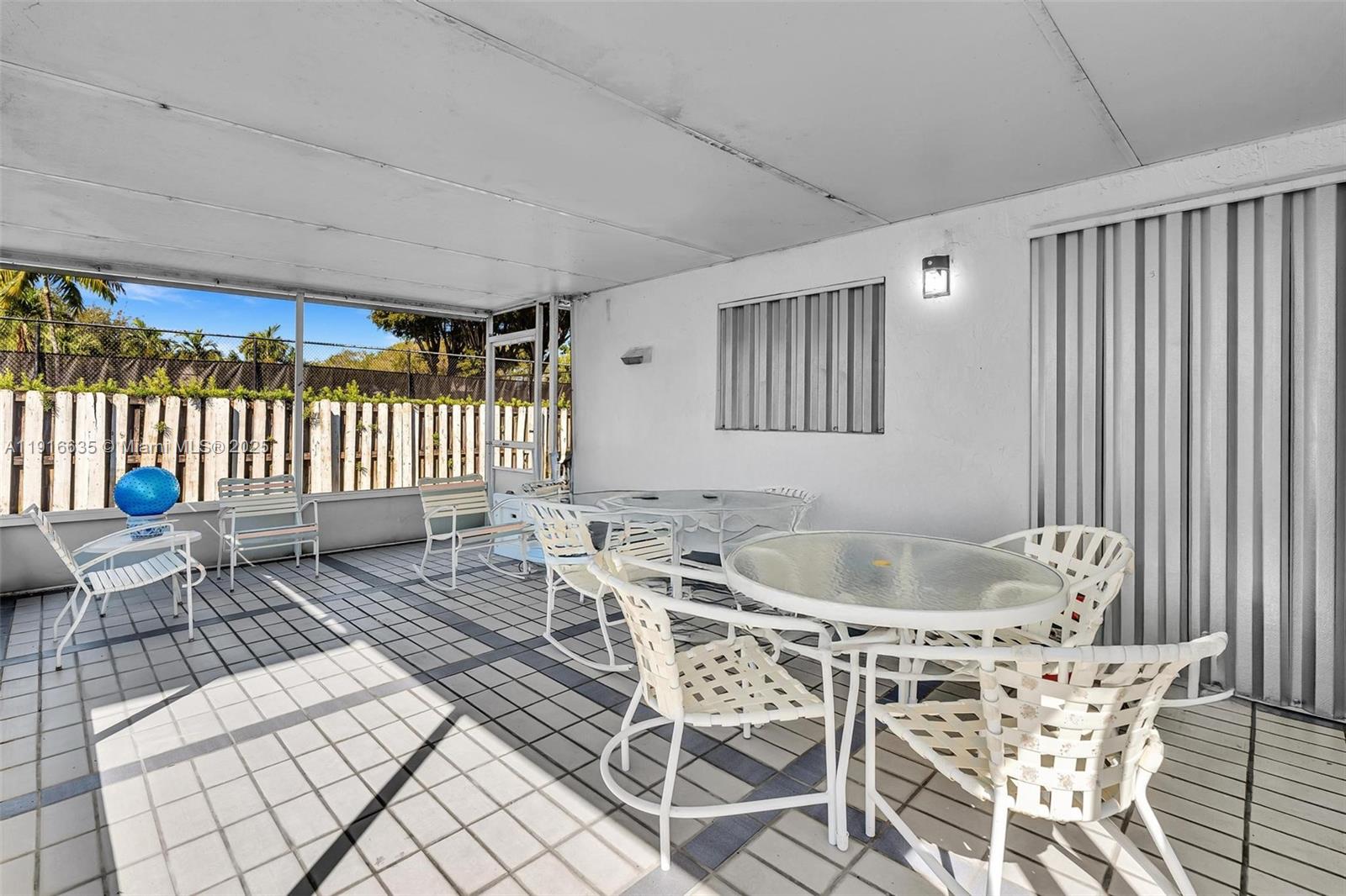 6402 Southwest 113th Avenue Miami, FL 33173 - Photo 24 of 72