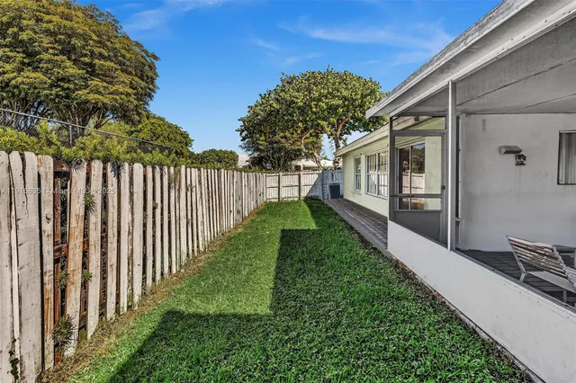 $590,000 | 6402 Southwest 113th Avenue, Miami, FL 33173