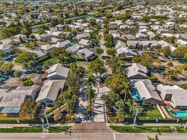 $590,000 | 6402 Southwest 113th Avenue, Miami, FL 33173