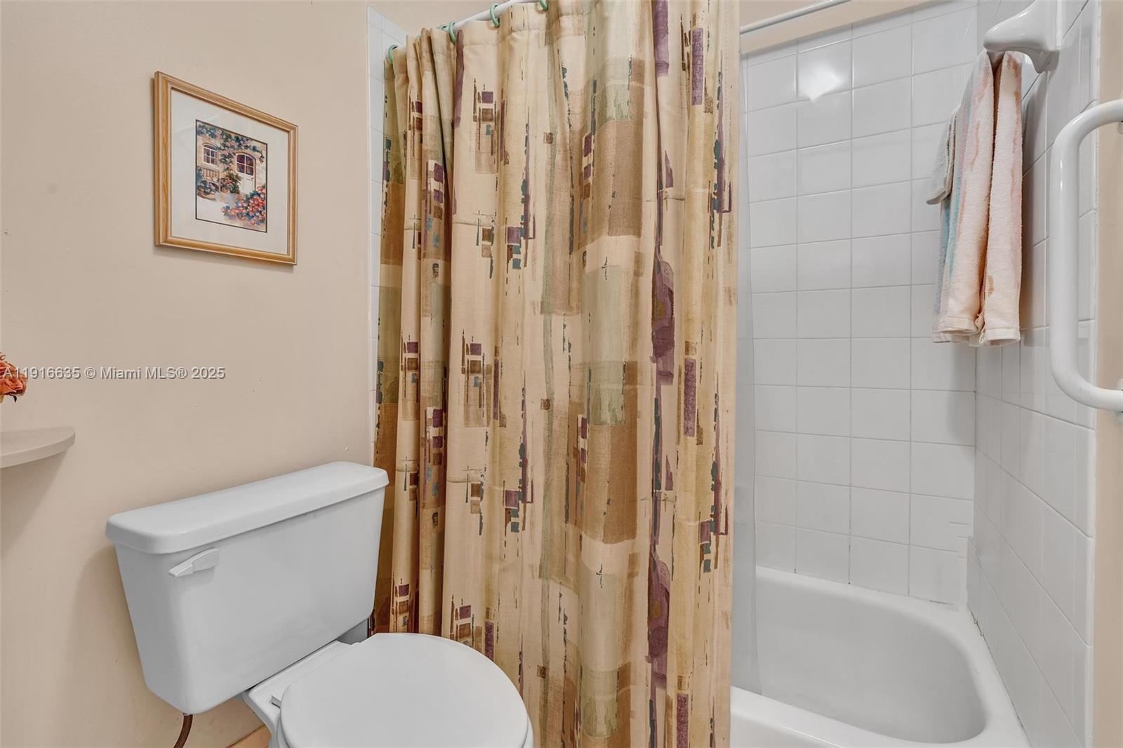 6402 Southwest 113th Avenue Miami, FL 33173 - Photo 51 of 72