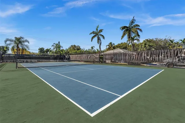 $590,000 | 6402 Southwest 113th Avenue, Miami, FL 33173