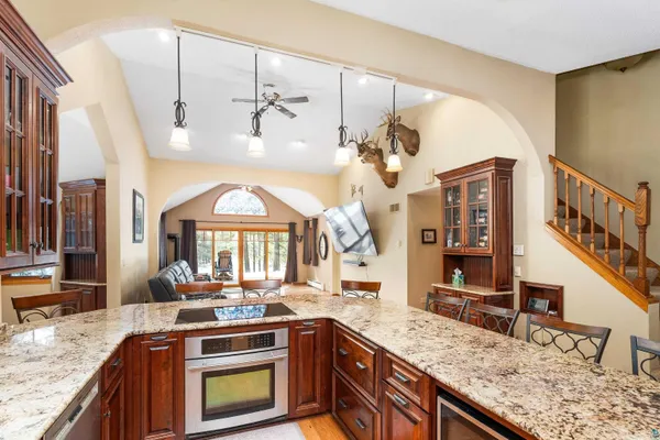 $800,000 | 4512 Boulder Dam Road, Duluth, MN 55803