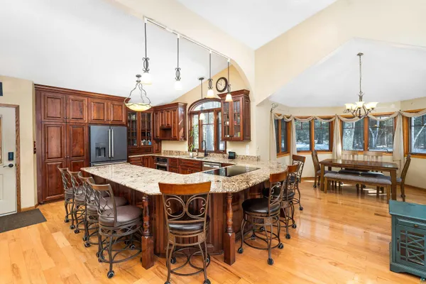 $800,000 | 4512 Boulder Dam Road, Duluth, MN 55803