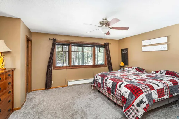 $800,000 | 4512 Boulder Dam Road, Duluth, MN 55803