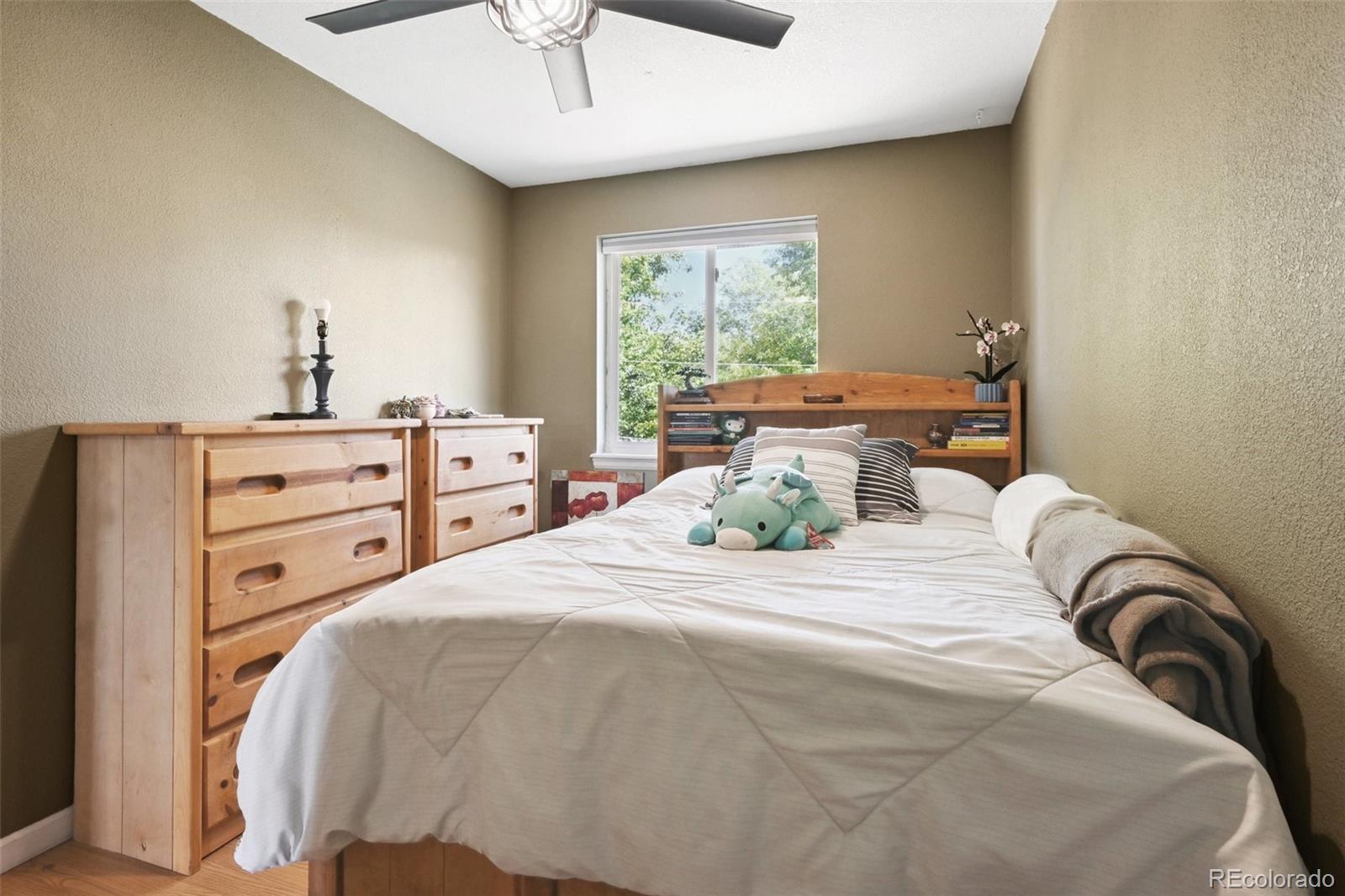 1980 Eagle Street Aurora, CO 80011 - Photo 16 of 24