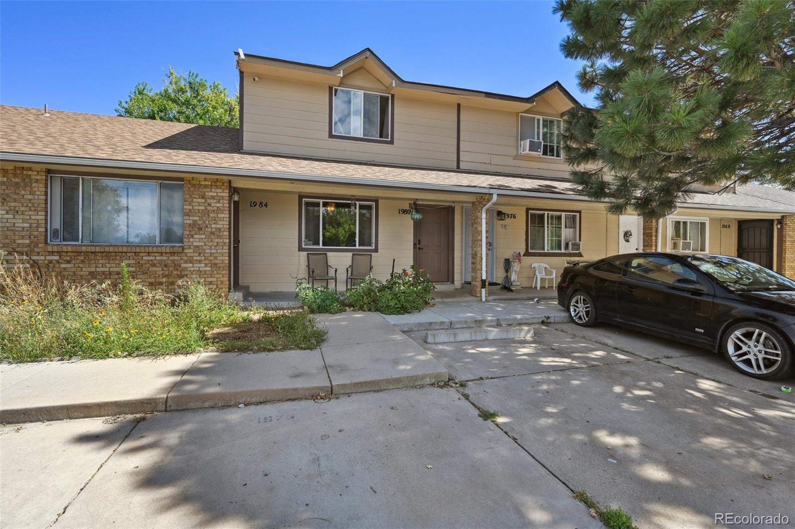 1980 Eagle Street Aurora, CO 80011 - Photo 2 of 24