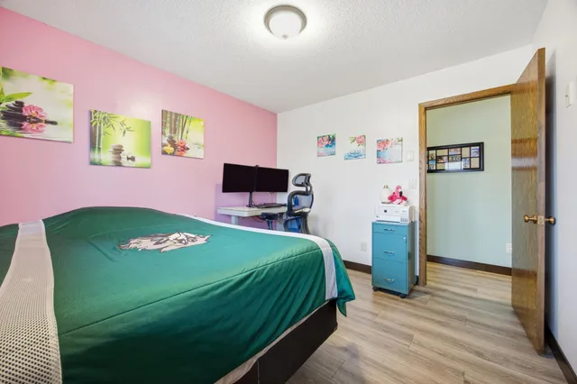 $514,900 | 21 35th Avenue Northeast, Fargo, ND 58102