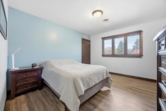 $514,900 | 21 35th Avenue Northeast, Fargo, ND 58102