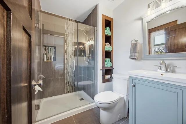 $514,900 | 21 35th Avenue Northeast, Fargo, ND 58102