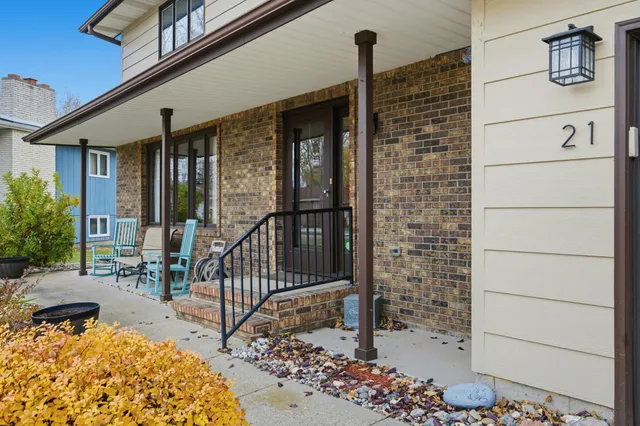 $514,900 | 21 35th Avenue Northeast, Fargo, ND 58102