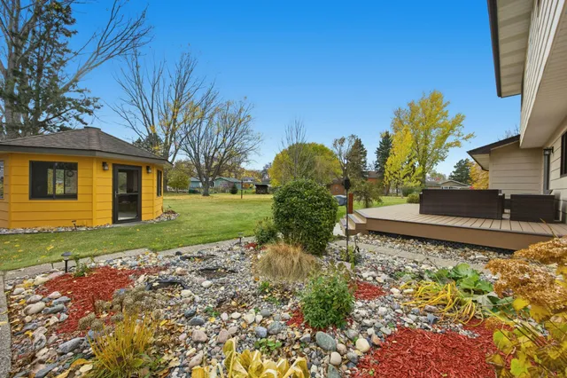 $514,900 | 21 35th Avenue Northeast, Fargo, ND 58102