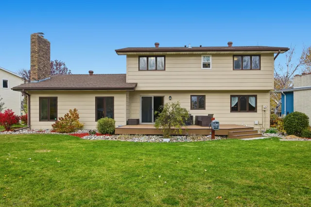 $514,900 | 21 35th Avenue Northeast, Fargo, ND 58102