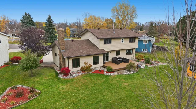 $514,900 | 21 35th Avenue Northeast, Fargo, ND 58102