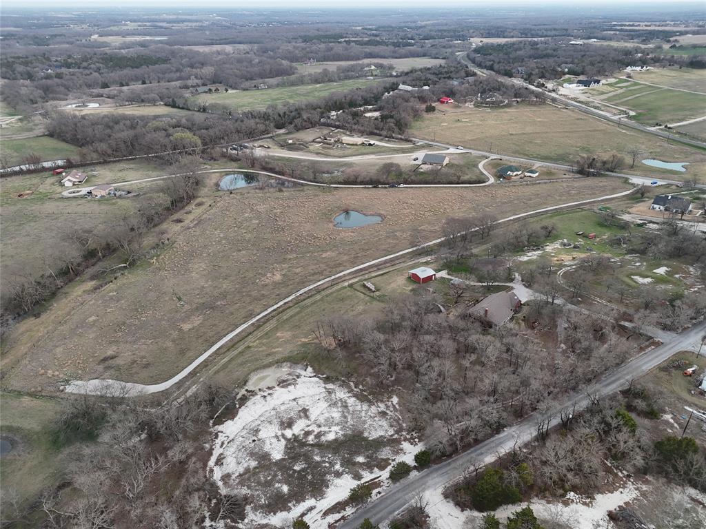 3891 Bethel-Cannon Road Van Alstyne, TX 75495 - Photo 10 of 16