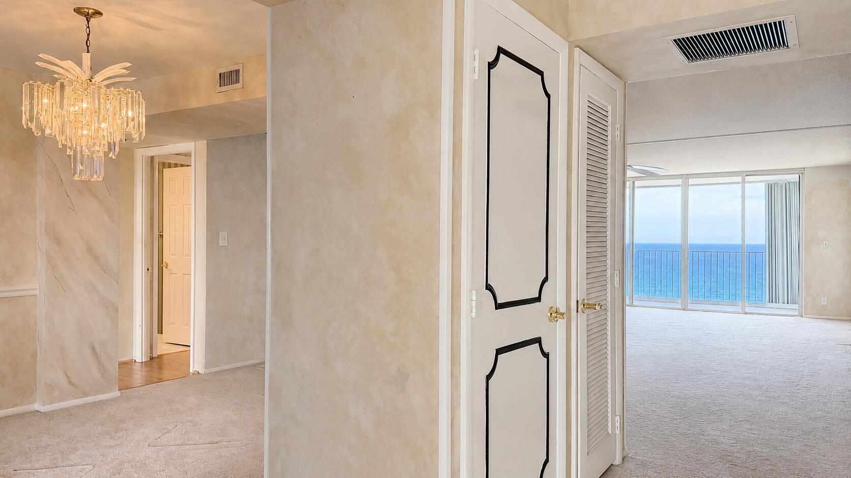 3000 South Ocean Boulevard, Unit 1404 Boca Raton, FL 33432 - Photo 10 of 45 Living Room/Dining Area