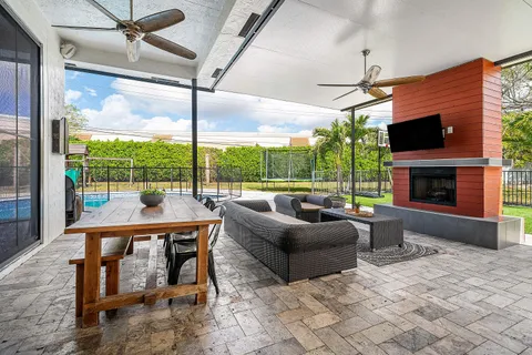 $899,000 | 4447 Northwest 82nd Avenue, Coral Springs, FL 33065