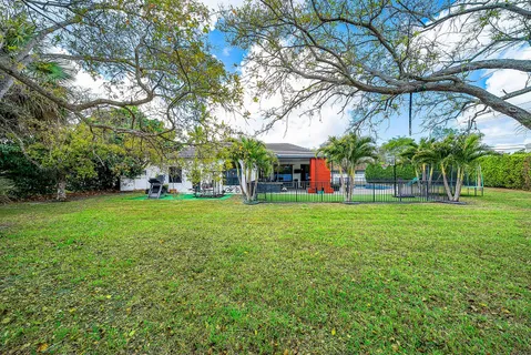 $899,000 | 4447 Northwest 82nd Avenue, Coral Springs, FL 33065