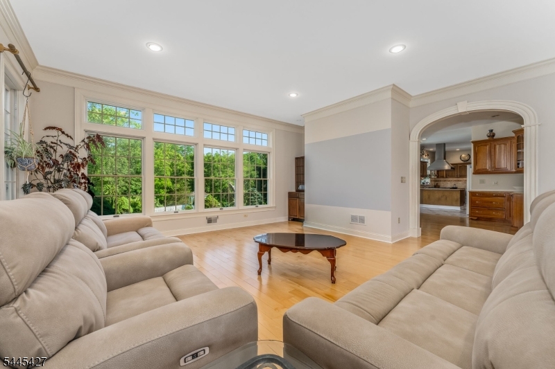 38 Larsen Road Ringoes, NJ 08551 - Photo 6 of 49