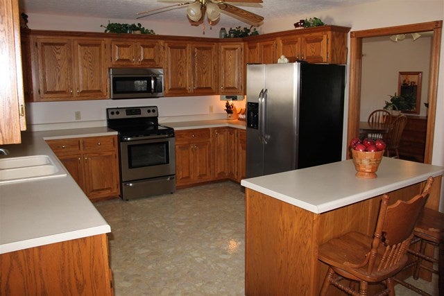 154 Bayles Road Glasgow, KY 42141 - Photo 5 of 34 Gallery Image 5