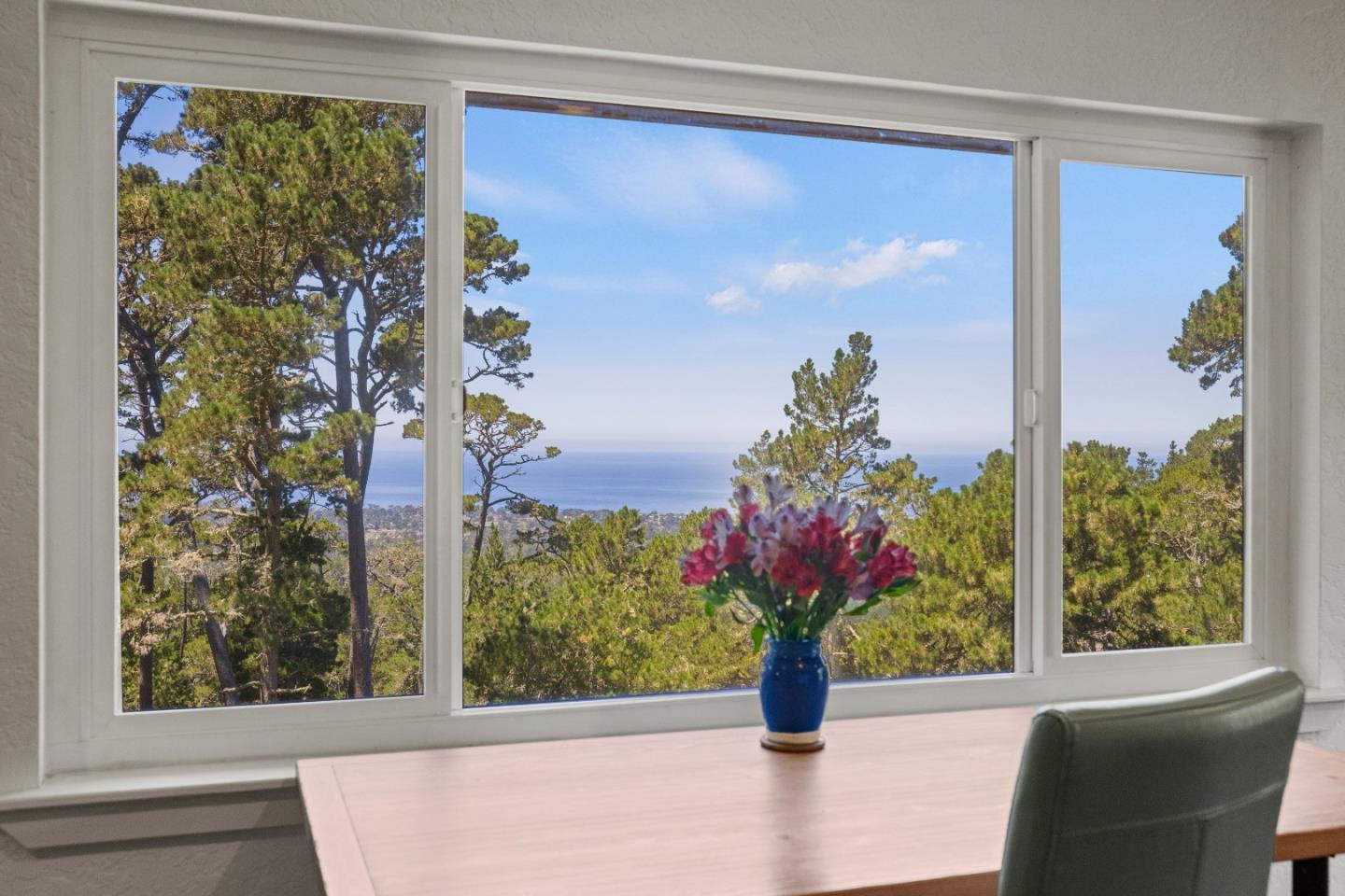 250 Forest Ridge Road, Unit 56 Monterey, CA 93940 - Photo 9 of 37 Gallery Image 9