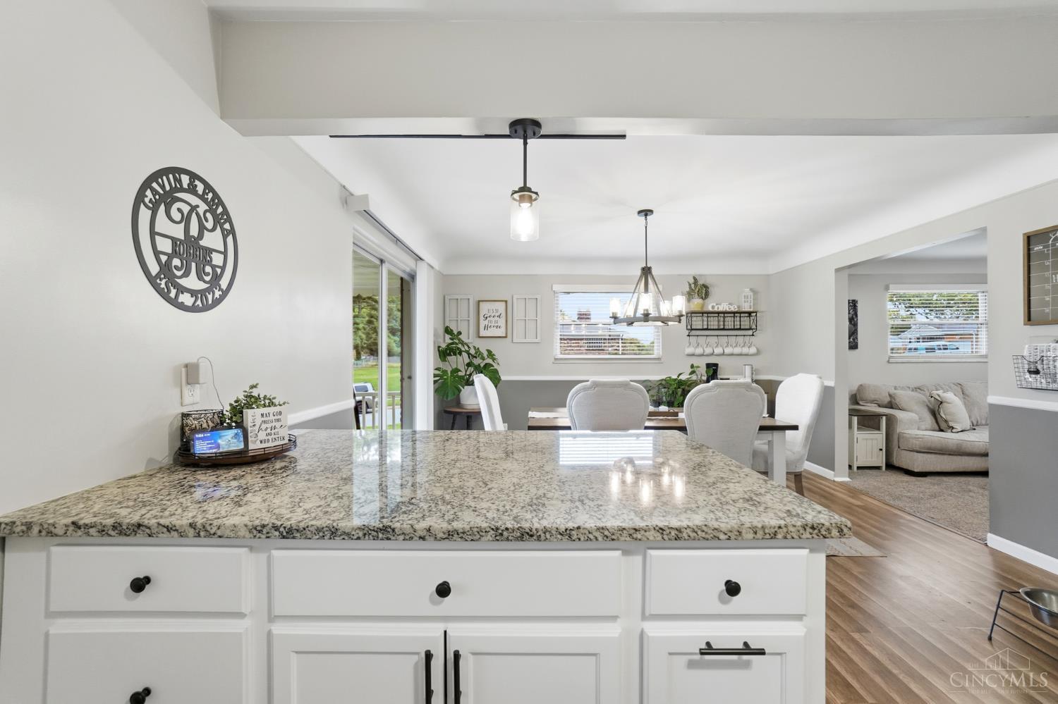5349 Foley Road Cincinnati, OH 45238 - Photo 9 of 40