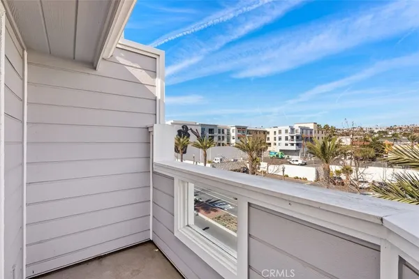 a view of a walk in closet